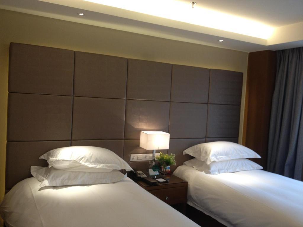 Yiwu Wendemu International Hotel Esterno foto