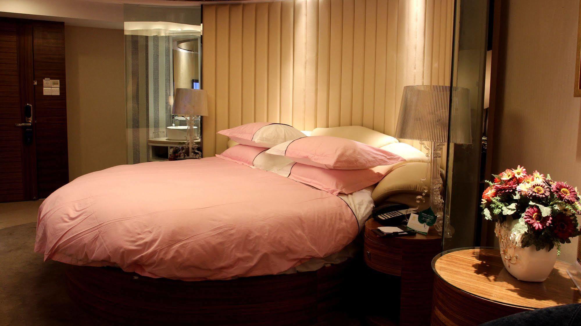 Yiwu Wendemu International Hotel Esterno foto