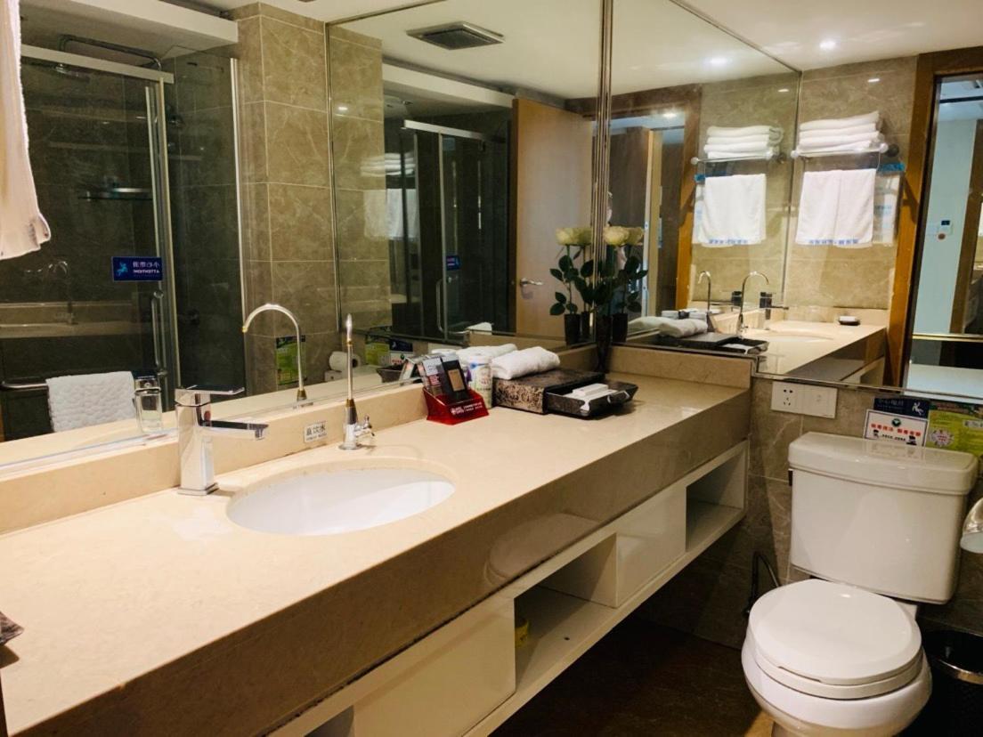 Yiwu Wendemu International Hotel Esterno foto